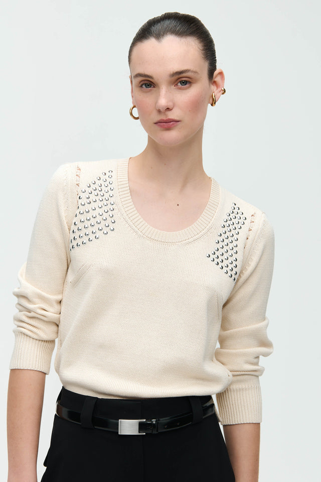 Pullover Mettal Eyelets